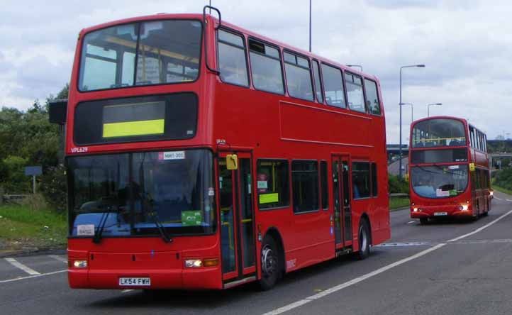 Metroline Volvo B7TL Plaxton President